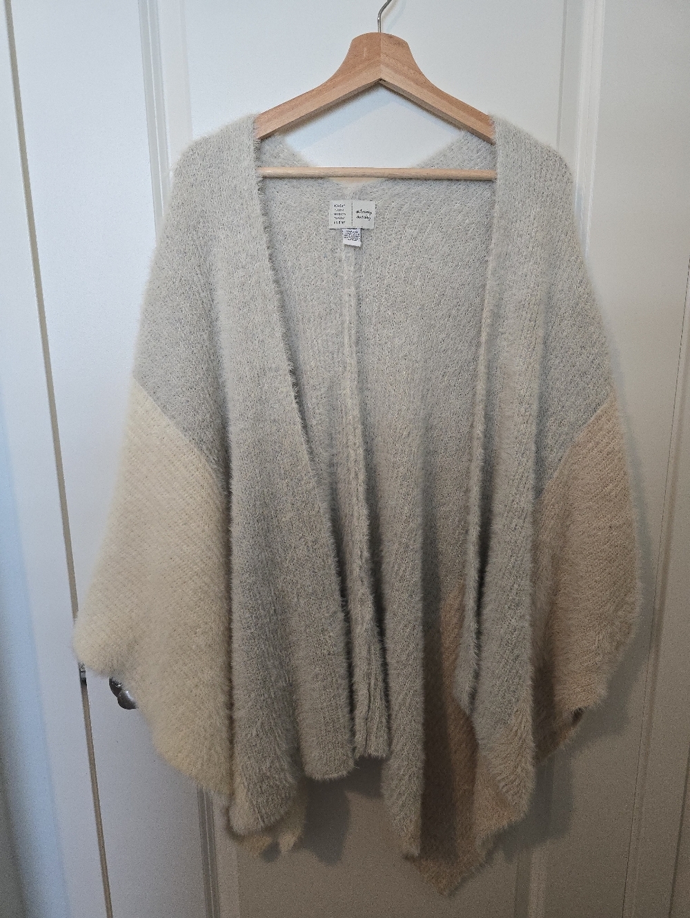ANTHROPOLOGIE Cozy Neutral Colorblock Open-Front Women’s Sweater